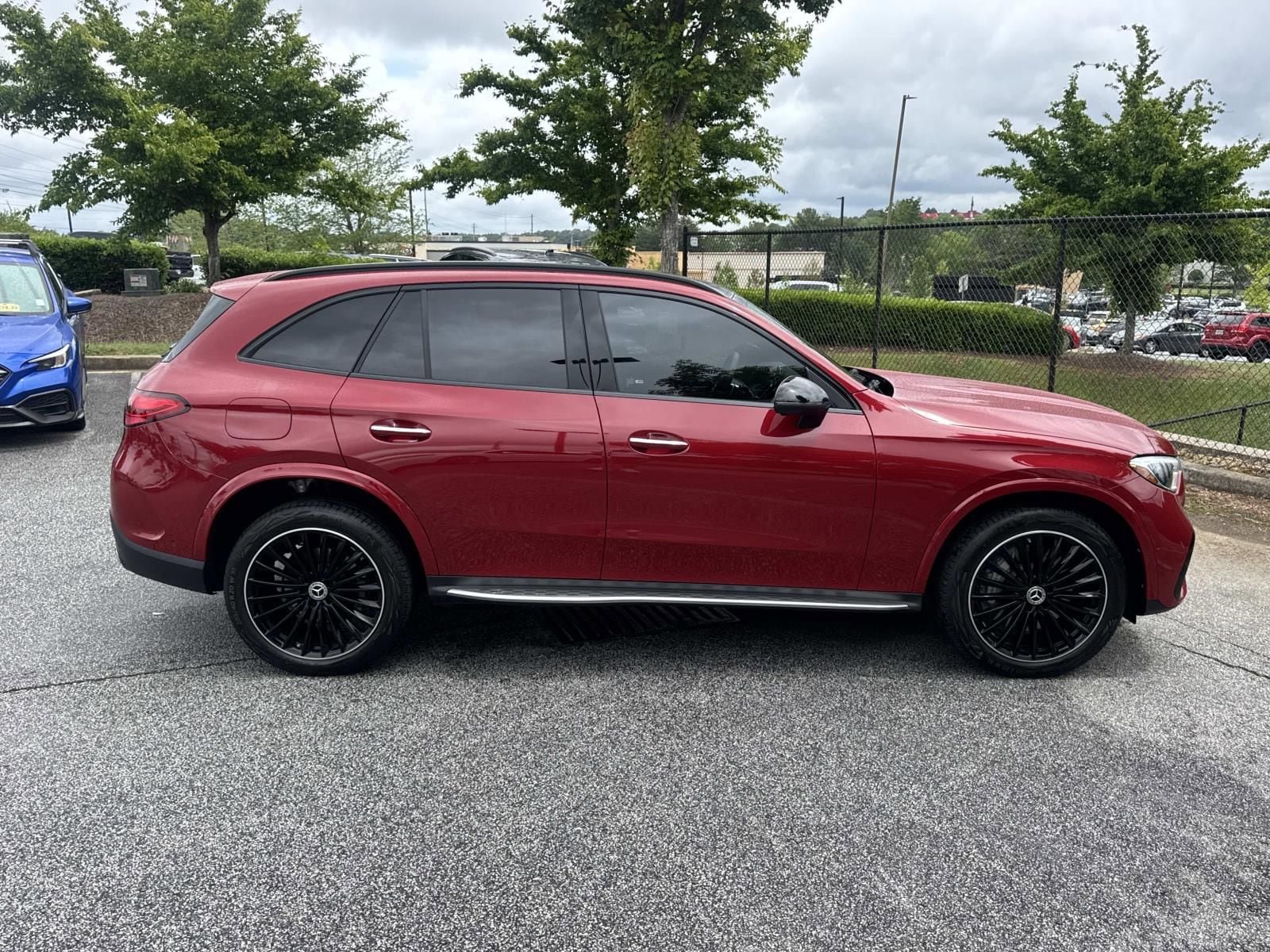 Used 2025 Mercedes-Benz GLC 300 image 8