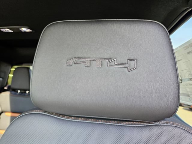 New 2026 GMC Sierra 1500 AT4 w/ AT4 Premium Package AWD/4WD image 21