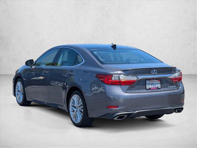 Used 2016 Lexus ES 350 w/ Luxury Package w/Wood Trim FWD image 8
