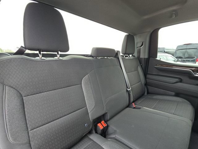 Used 2024 GMC Sierra 1500 SLE image 15