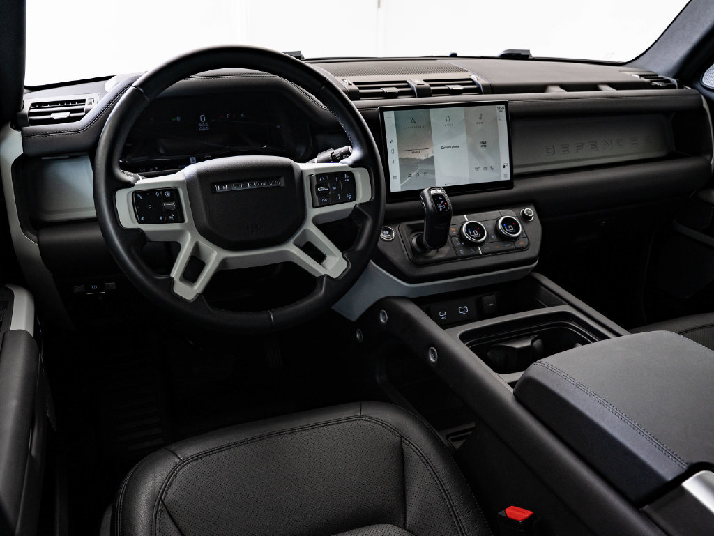 Used 2024 Land Rover Defender 130 S AWD/4WD image 4