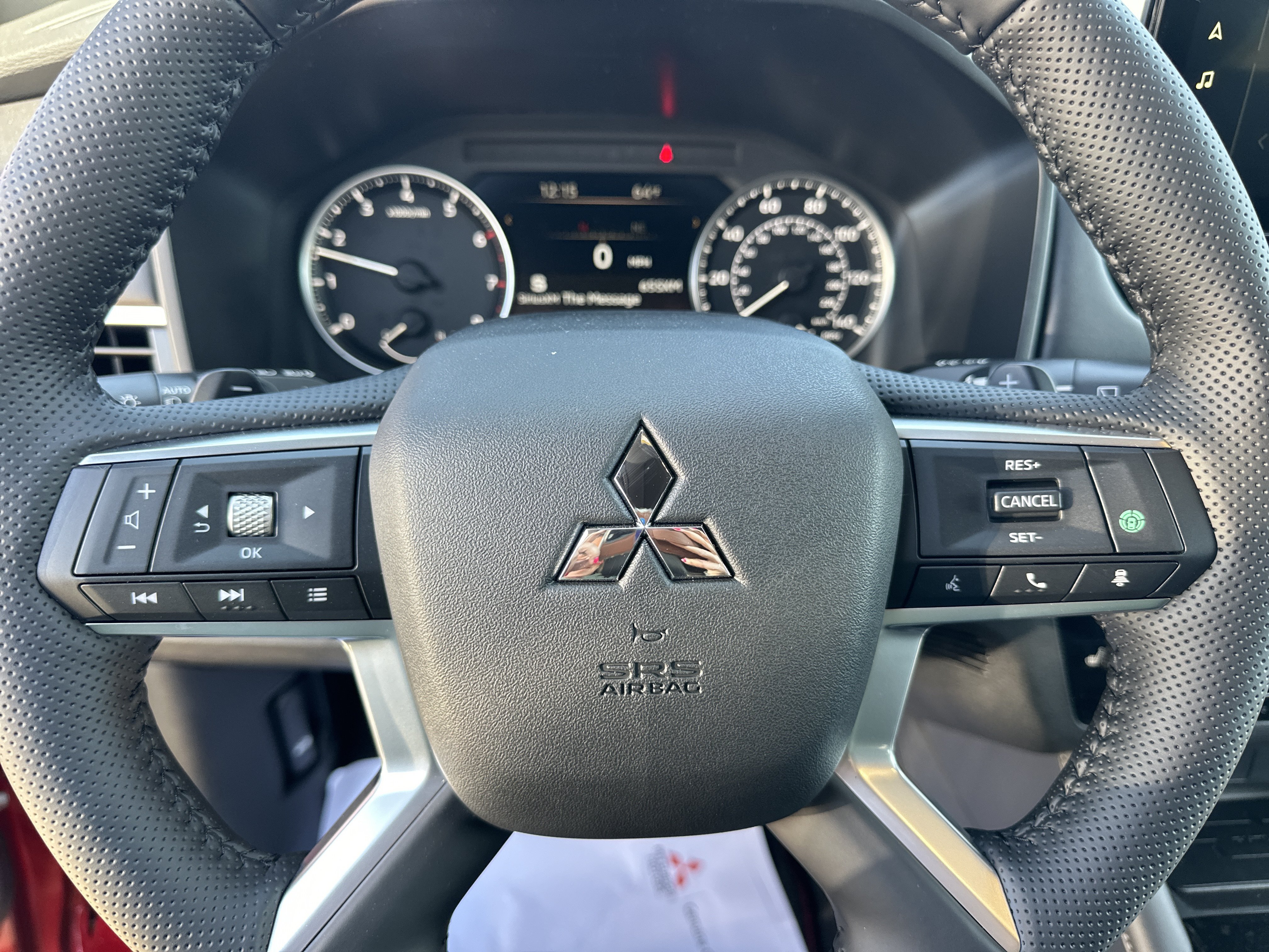 New 2026 Mitsubishi Outlander AWD image 13