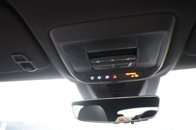 Used 2025 Chevrolet Equinox EV RS w/ Active Safety Package 3 FWD image 12