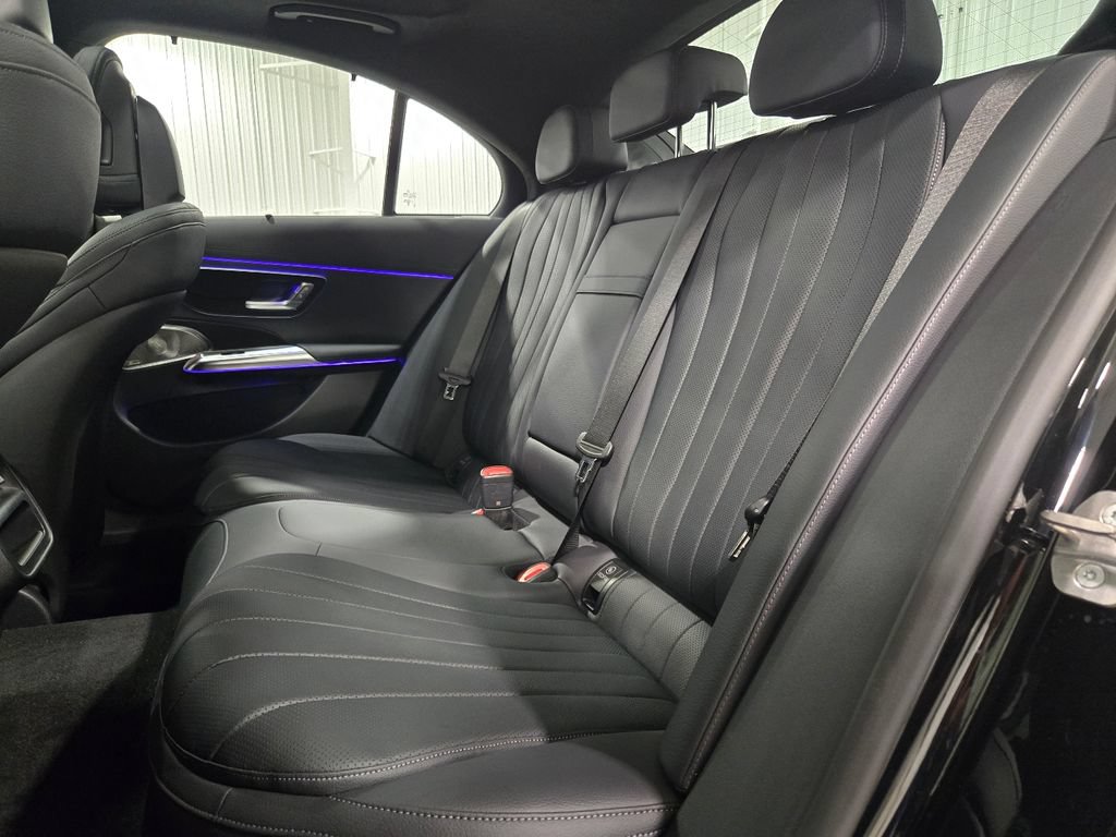 New 2027 Mercedes-Benz E 450 4MATIC Sedan image 4