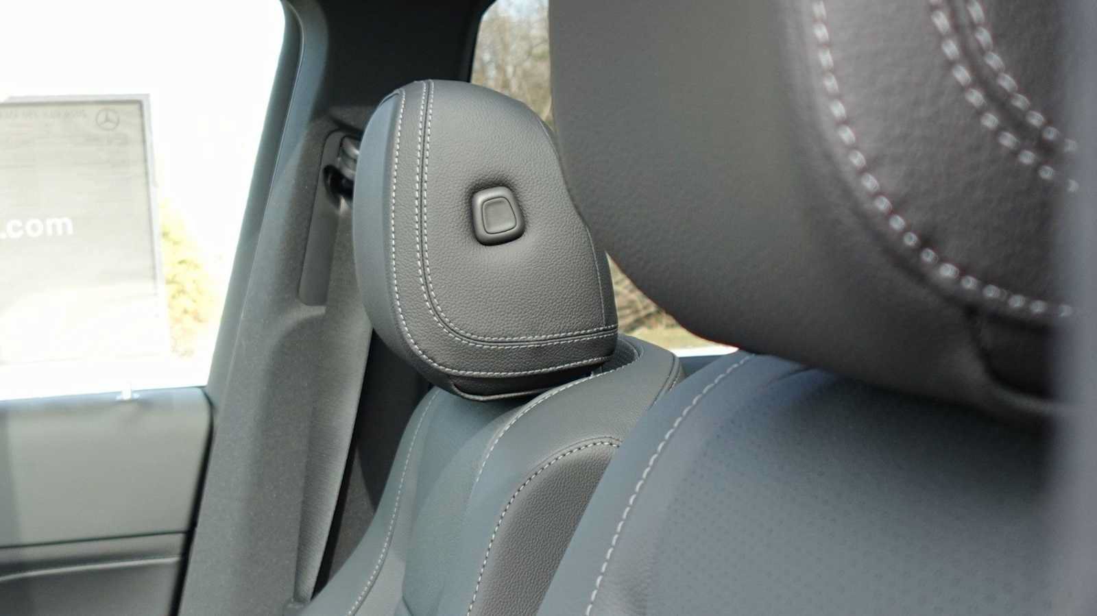 Used 2026 Mercedes-Benz GLE 350 4MATIC image 29