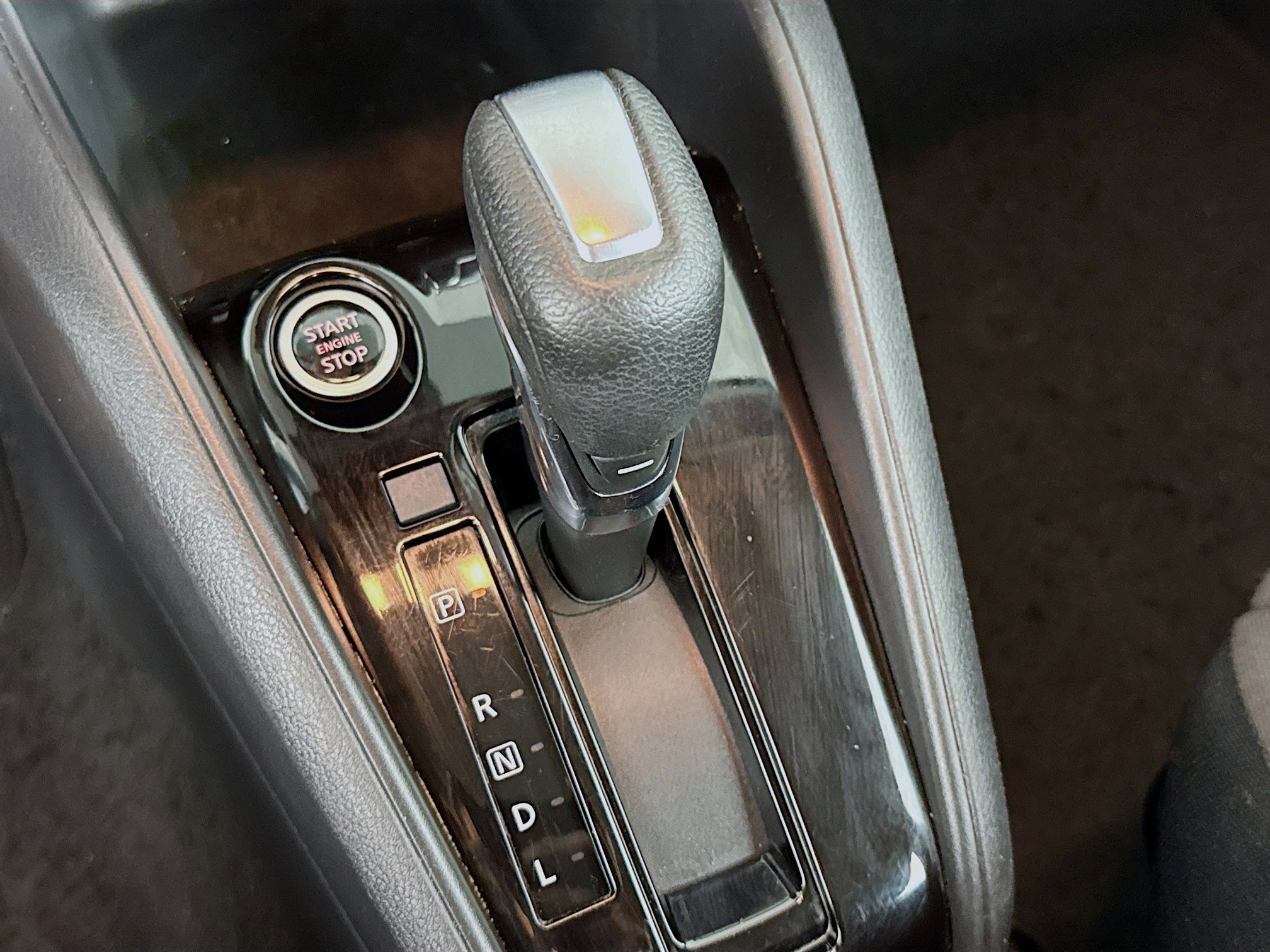 Used 2022 Nissan Kicks S image 19