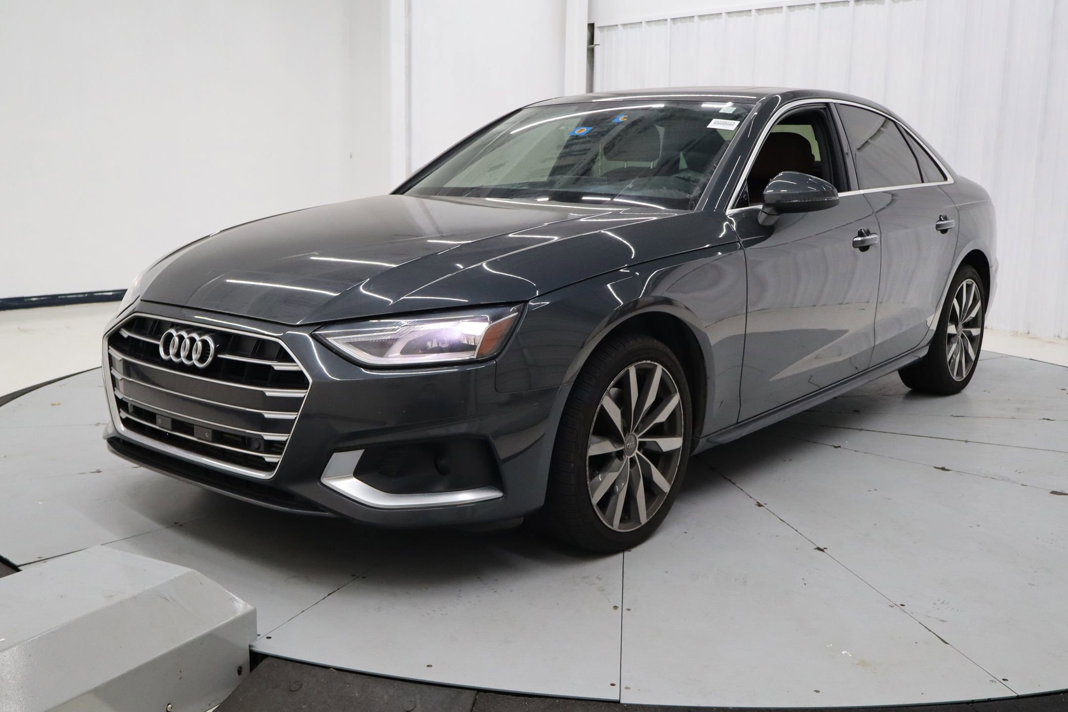 Used 2020 Audi A4 2.0T Premium w/ Convenience Package image 10