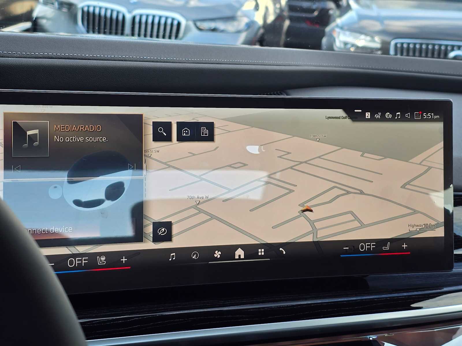 New 2025 BMW 750e xDrive 750e xDrive w/ Executive Package image 27