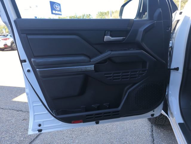Used 2024 Toyota Tacoma TRD Off-Road image 12