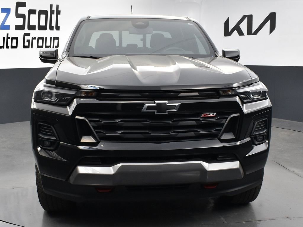 Used 2023 Chevrolet Colorado Z71 w/ Z71 Convenience Package 2 AWD/4WD image 8