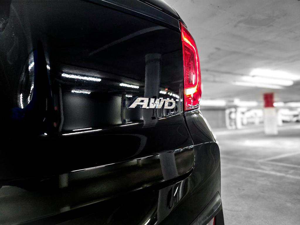 Used 2023 Honda Passport EX-L image 10