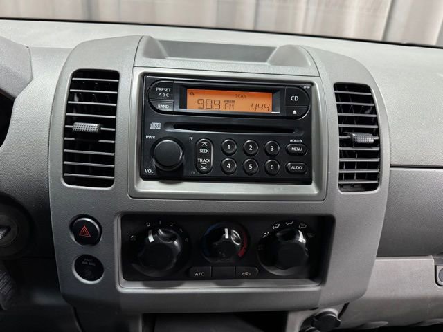 Used 2006 Nissan Frontier XE w/ (G01) XE Preferred Pkg image 19