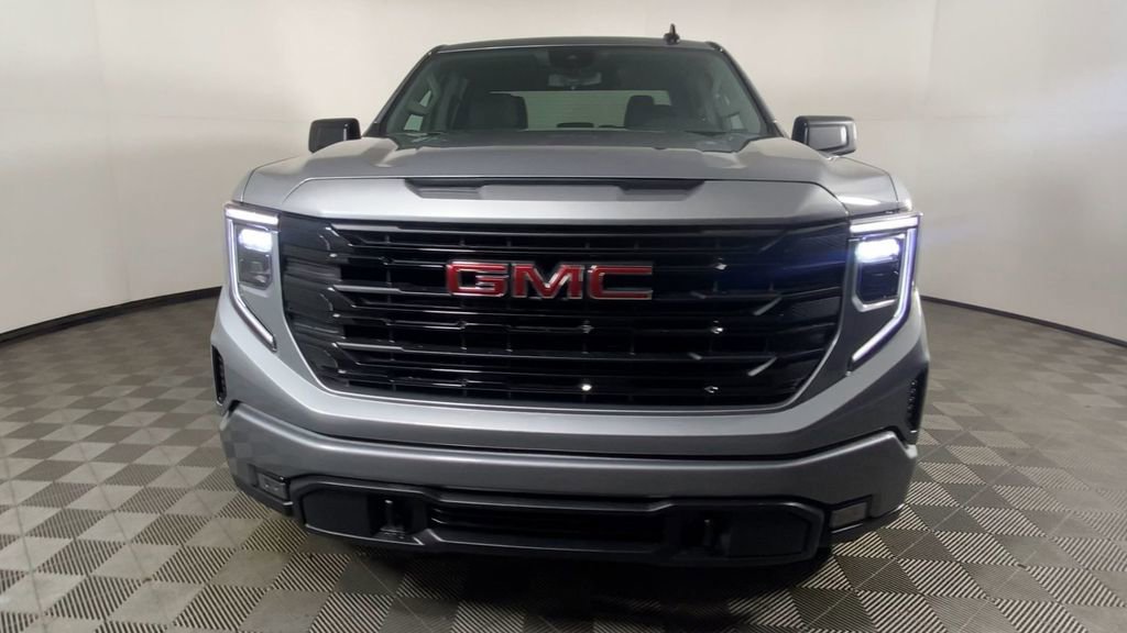 Used 2025 GMC Sierra 1500 Elevation image 5
