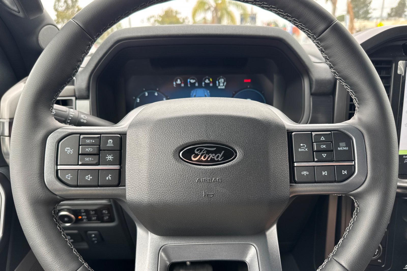 New 2026 Ford F150 Lariat w/ Equipment Group 501A Mid AWD/4WD image 27
