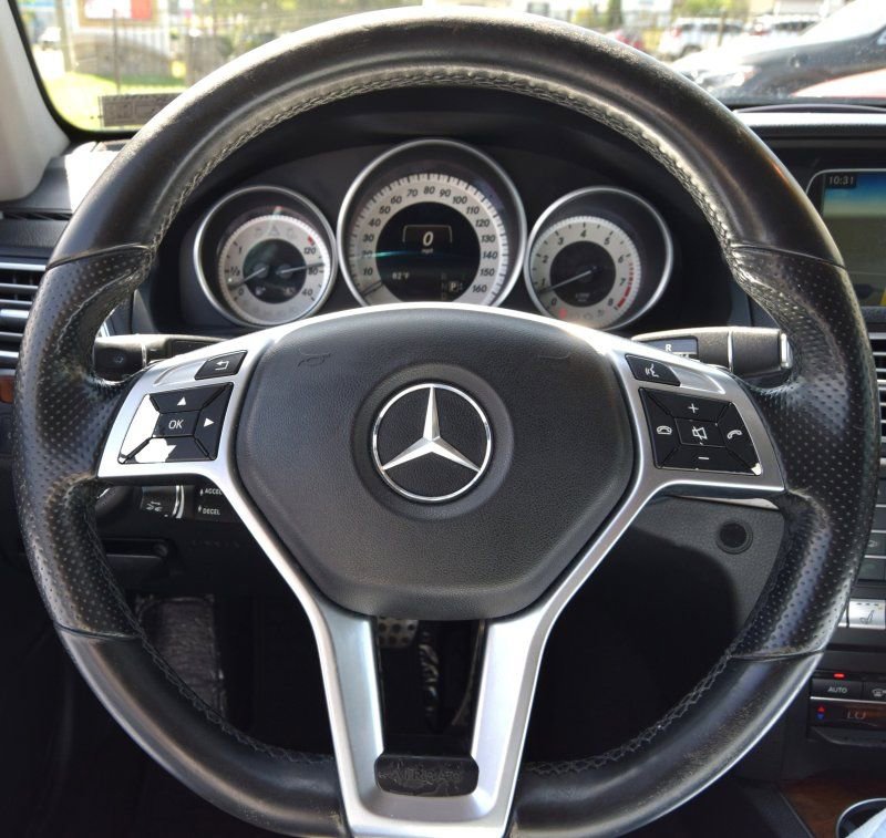 Used 2016 Mercedes-Benz E 550 Cabriolet w/ Premium 3 Package image 20