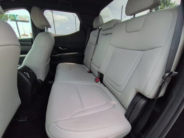 Used 2025 Hyundai Santa Cruz SEL AWD/4WD image 27