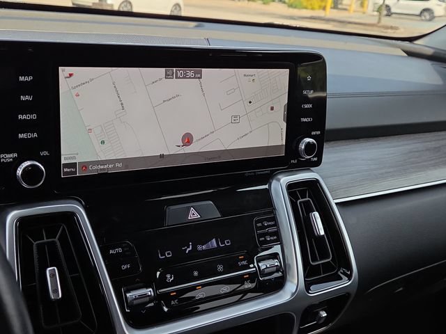 Used 2022 Kia Sorento EX AWD/4WD image 11