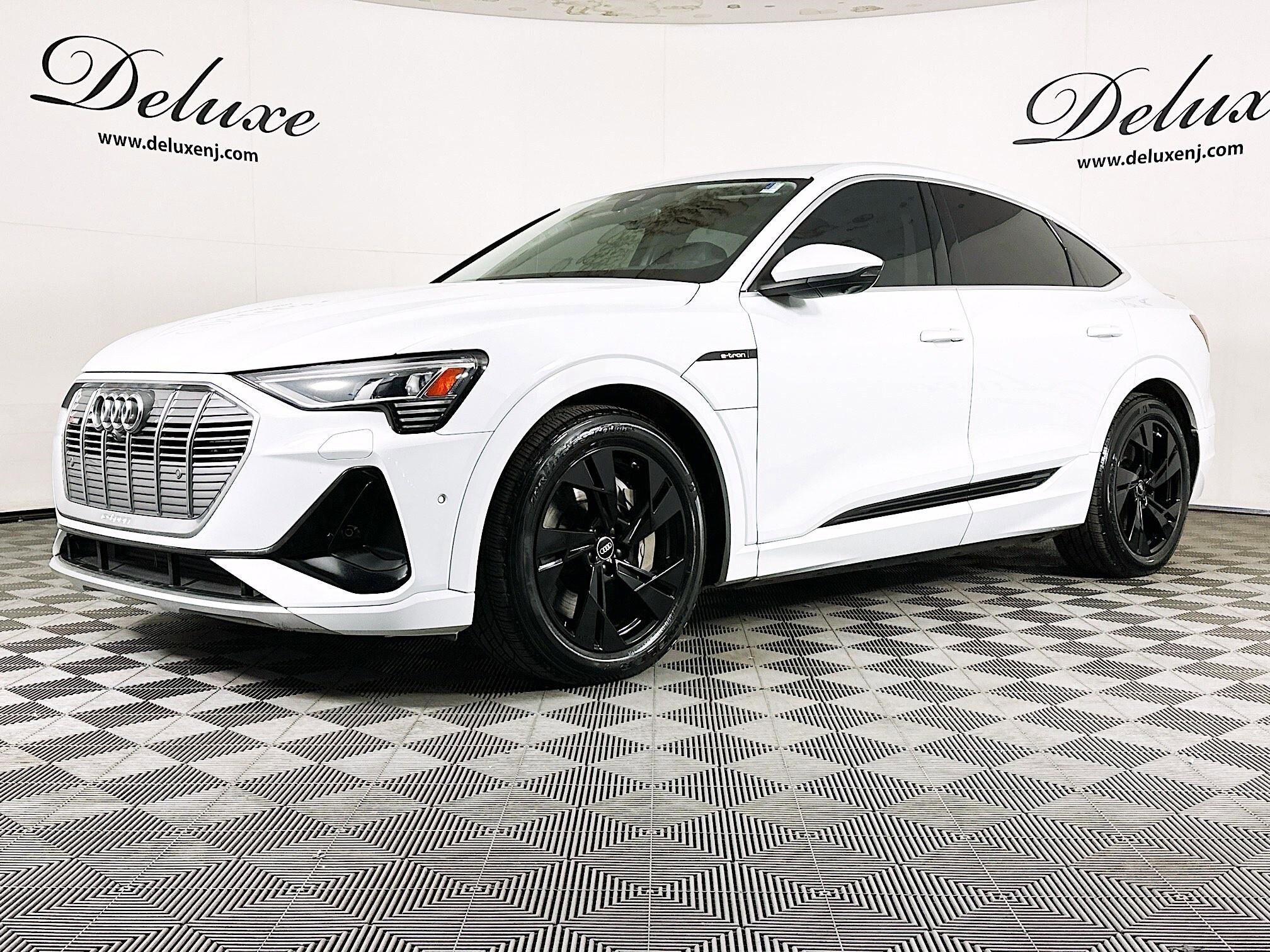 Used 2022 Audi e-tron Premium Plus w/ Premium Plus Package AWD/4WD image 3