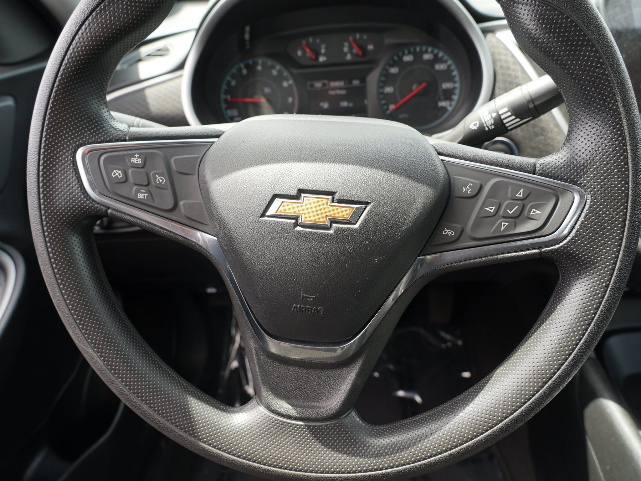 Used 2021 Chevrolet Malibu LS FWD image 24