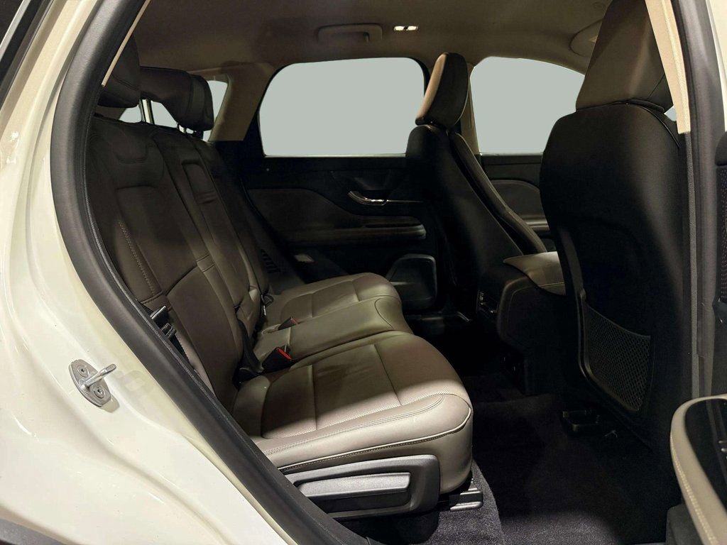 Certified 2023 Lincoln Corsair Reserve AWD/4WD image 23