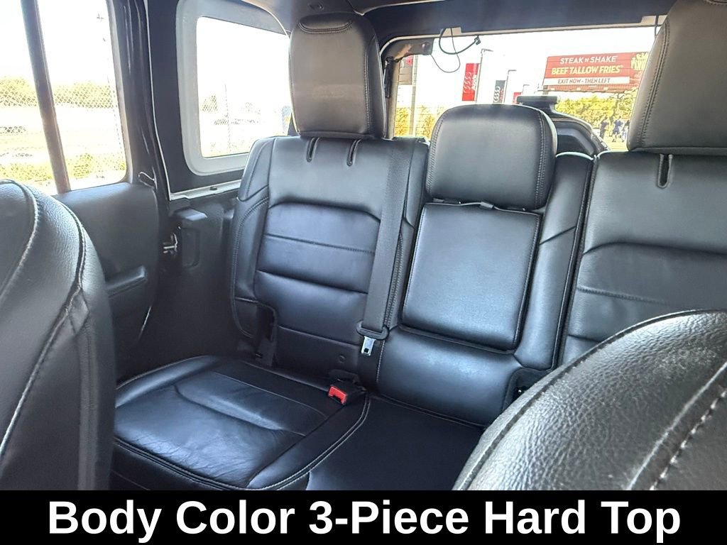Used 2019 Jeep Wrangler Unlimited Sahara w/ Quick Order Package 24M Moab AWD/4WD image 12