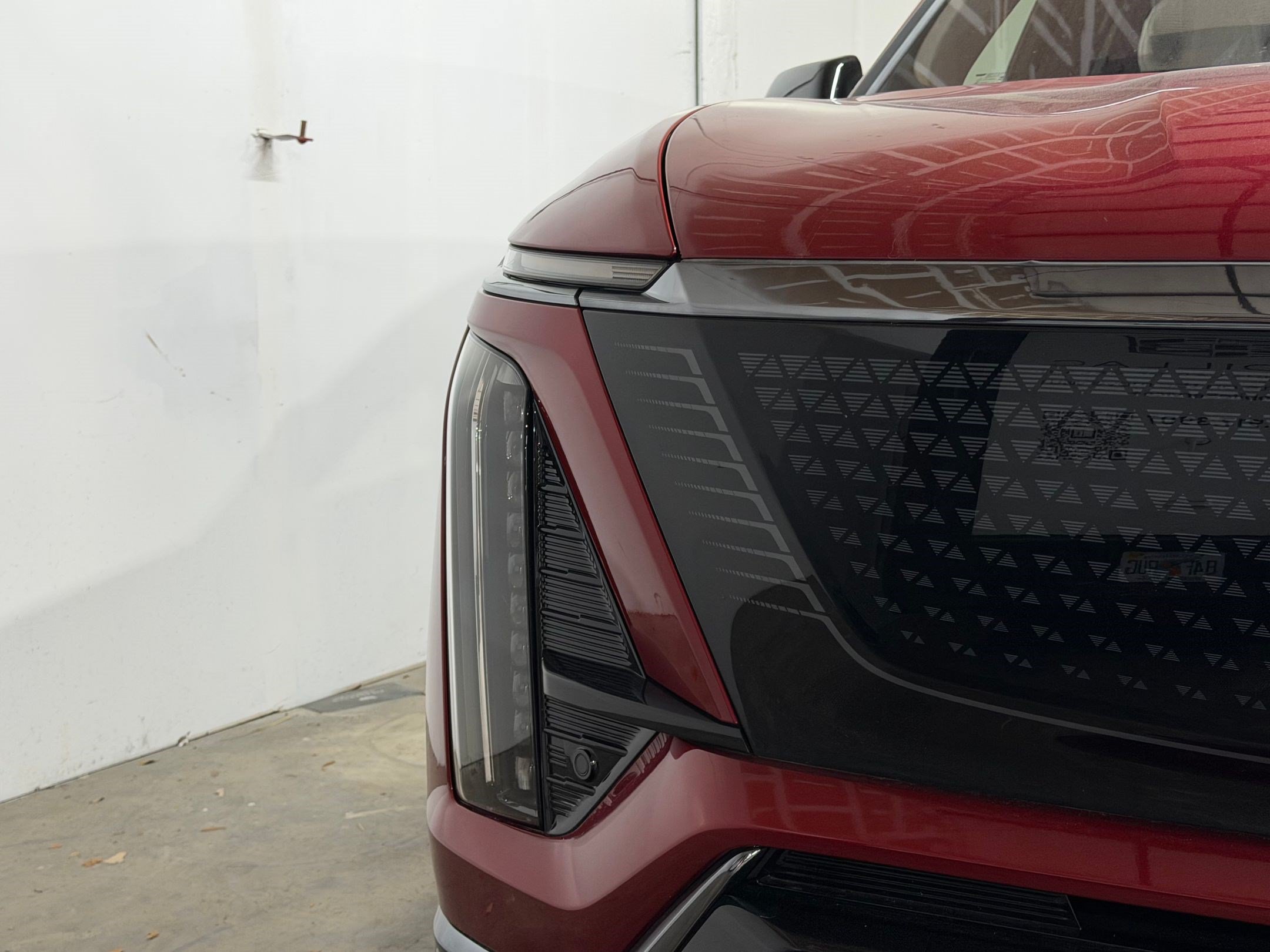 New 2026 Cadillac Vistiq Sport w/ LPO, Floor Liner Package AWD/4WD image 10