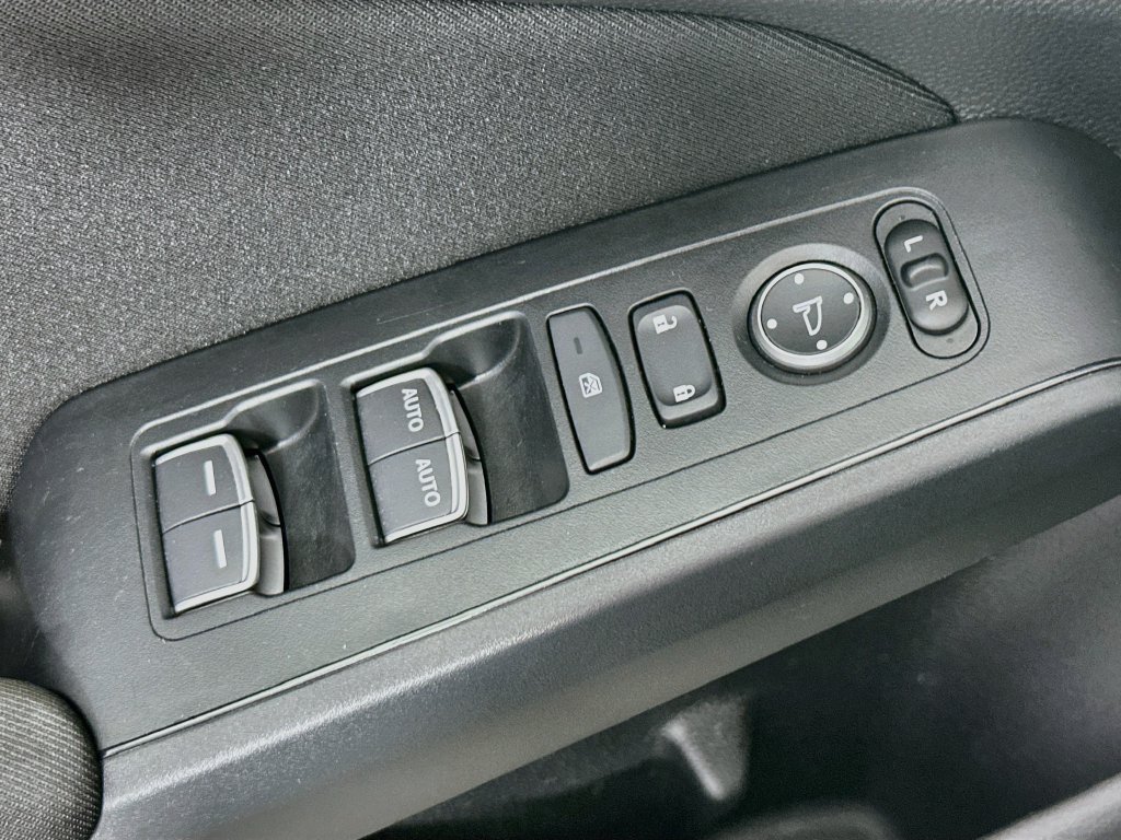 Used 2025 Honda Civic Sport image 18