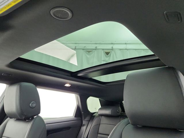 Used 2025 Land Rover Range Rover Evoque S image 22