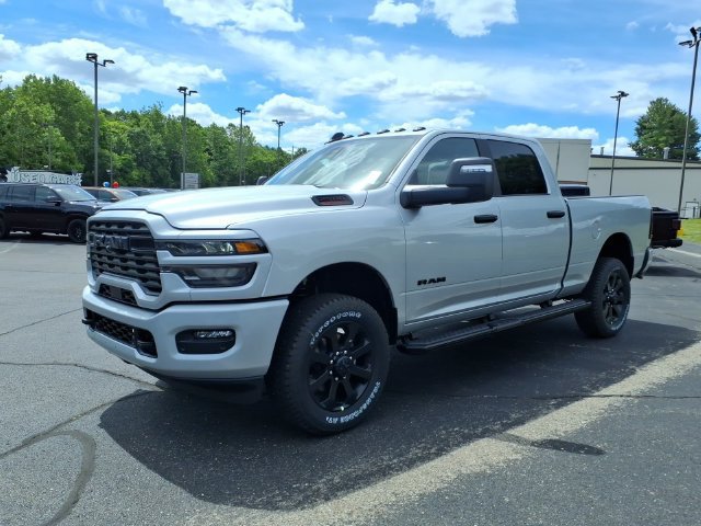 New 2026 RAM 2500 Big Horn AWD/4WD image 3