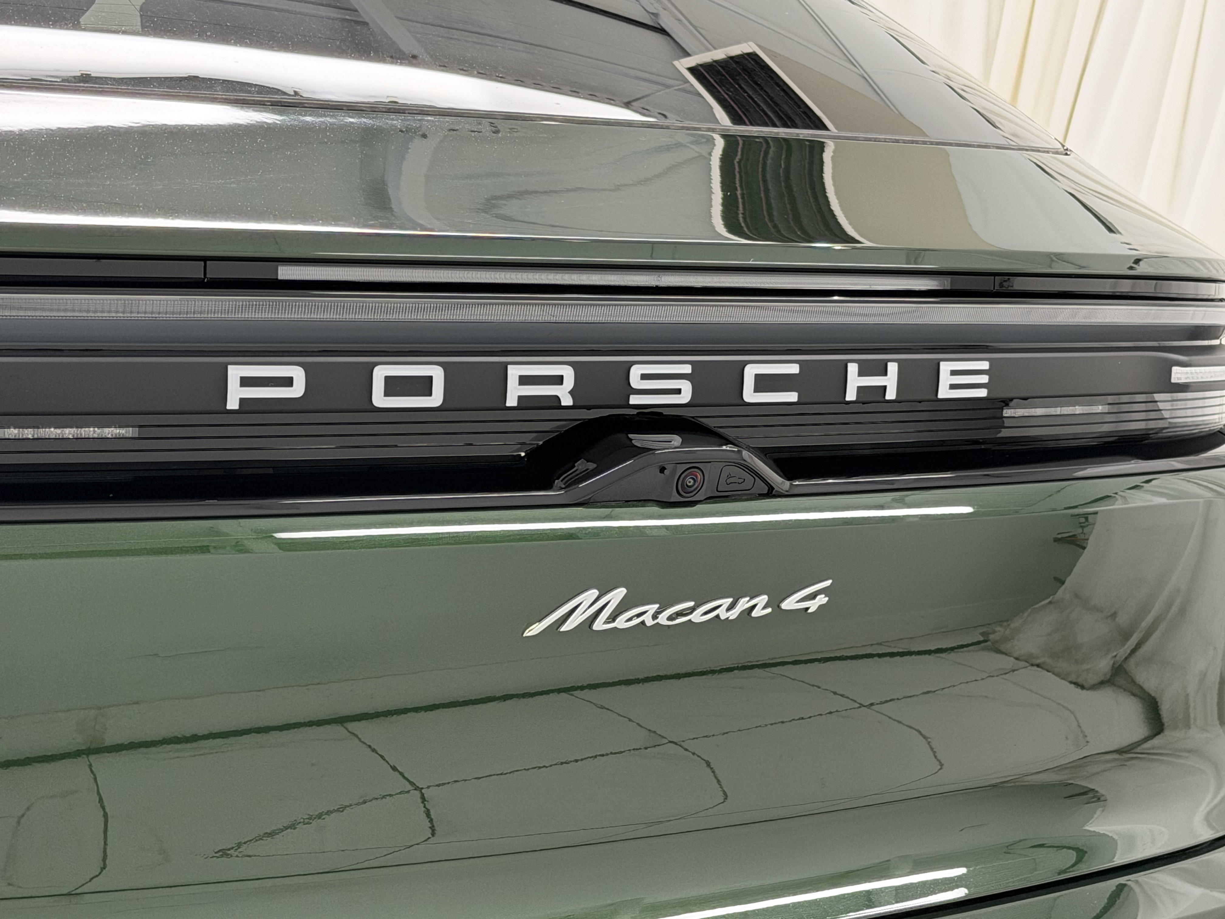 New 2026 Porsche Macan 4 Electric AWD/4WD image 61