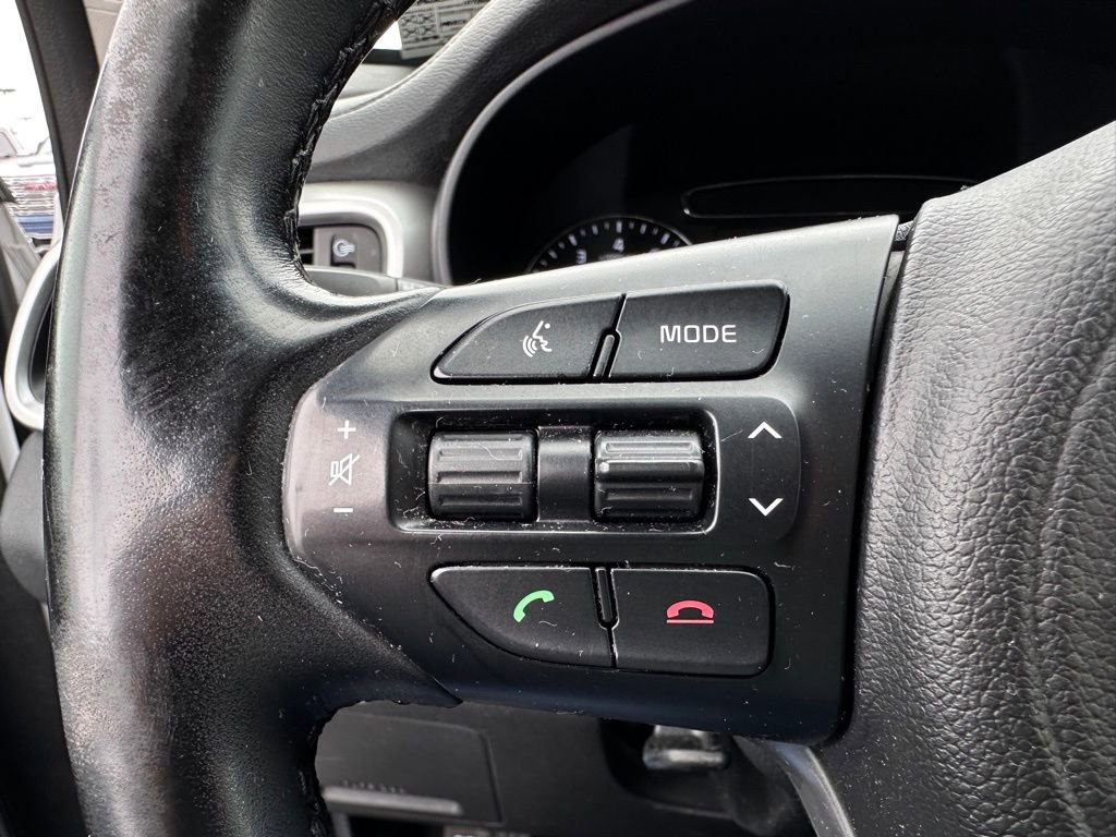 Used 2018 Kia Sorento LX image 31