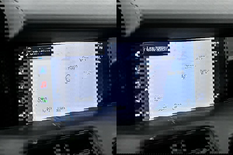 Used 2021 Porsche Taycan image 32