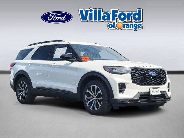 Used 2025 Ford Explorer ST-Line w/ Premium Package RWD image 1