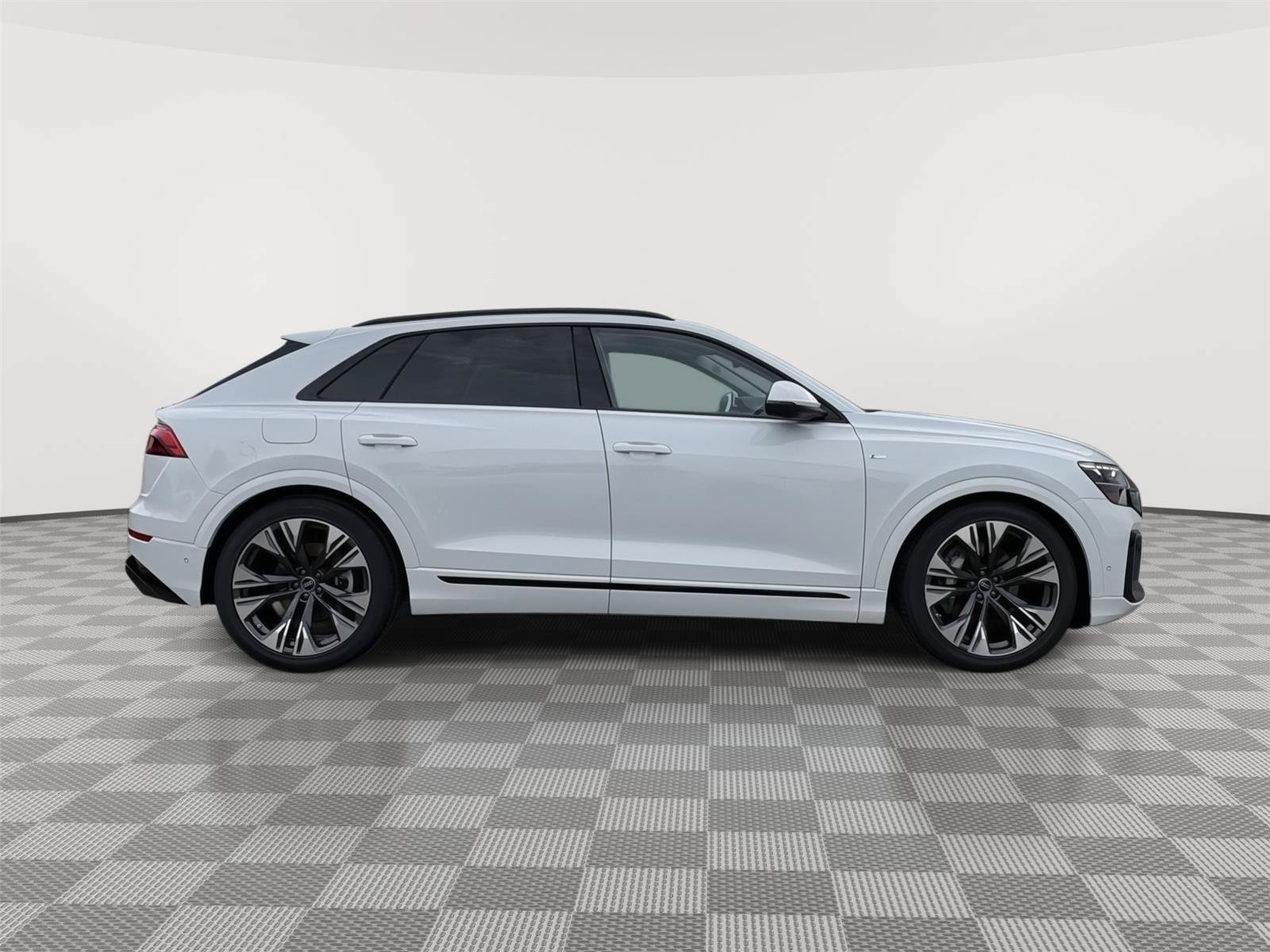 New 2026 Audi Q8 Prestige AWD/4WD image 6