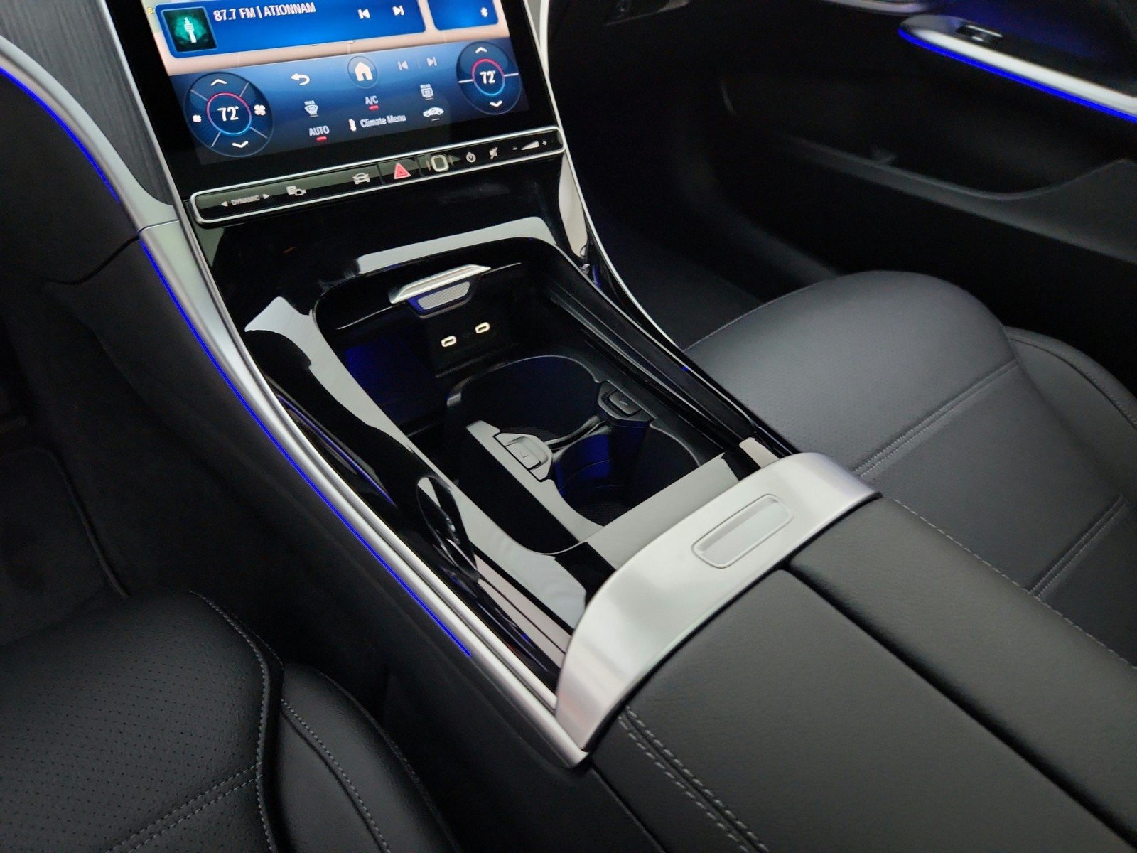 New 2026 Mercedes-Benz C 300 Sedan image 20