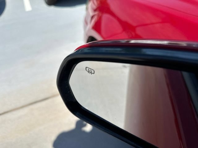 Used 2013 Dodge Avenger SXT FWD image 3