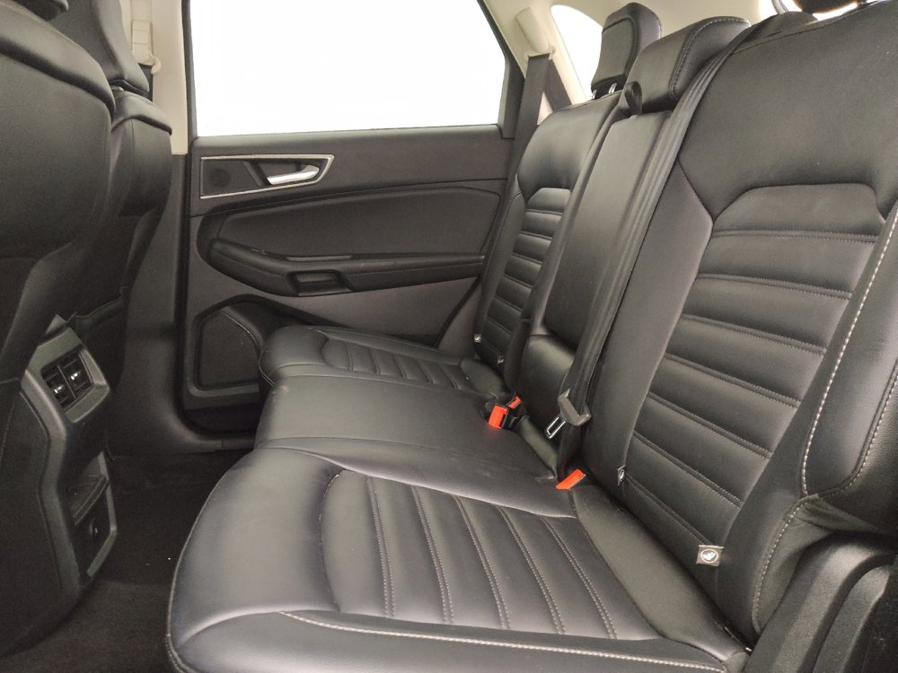 Used 2024 Ford Edge SEL image 18