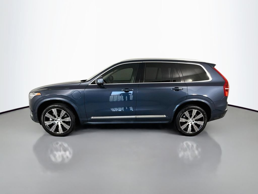 Used 2025 Volvo XC90 T8 Ultra AWD/4WD image 2