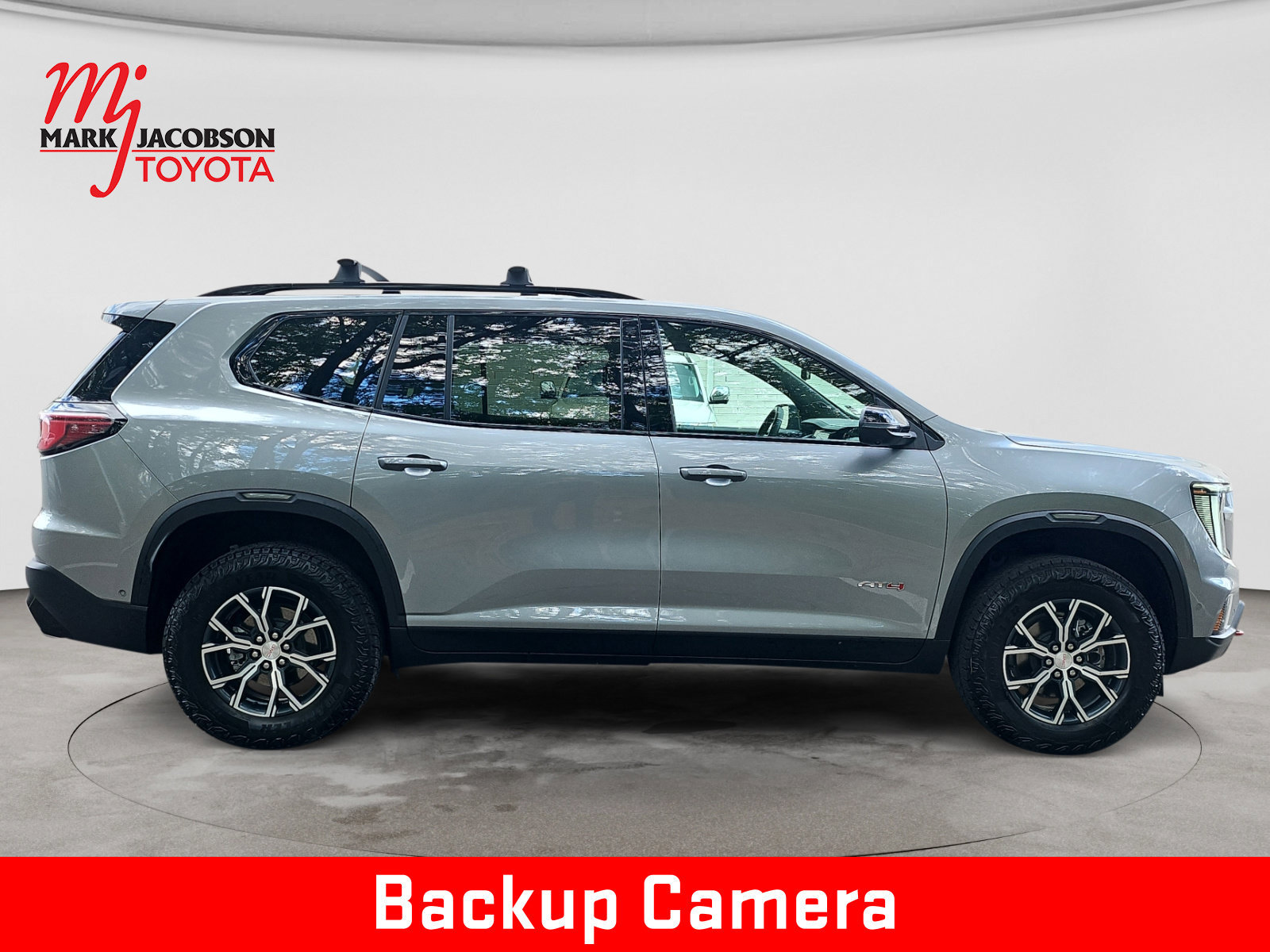 Used 2025 GMC Acadia AT4 w/ Super Cruise Package AWD/4WD image 8