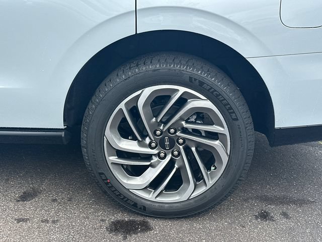 New 2026 Lincoln Navigator Reserve AWD/4WD image 19