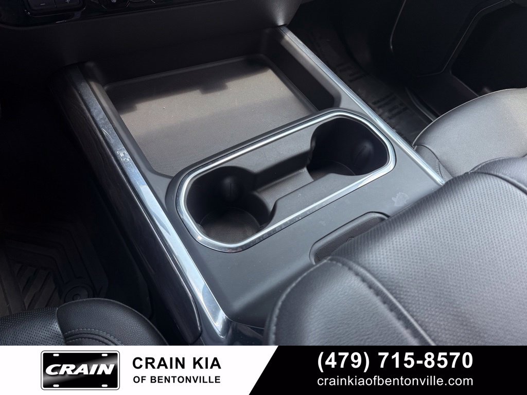 Used 2024 Chevrolet Silverado 2500 LTZ w/ LTZ Premium Package AWD/4WD image 18