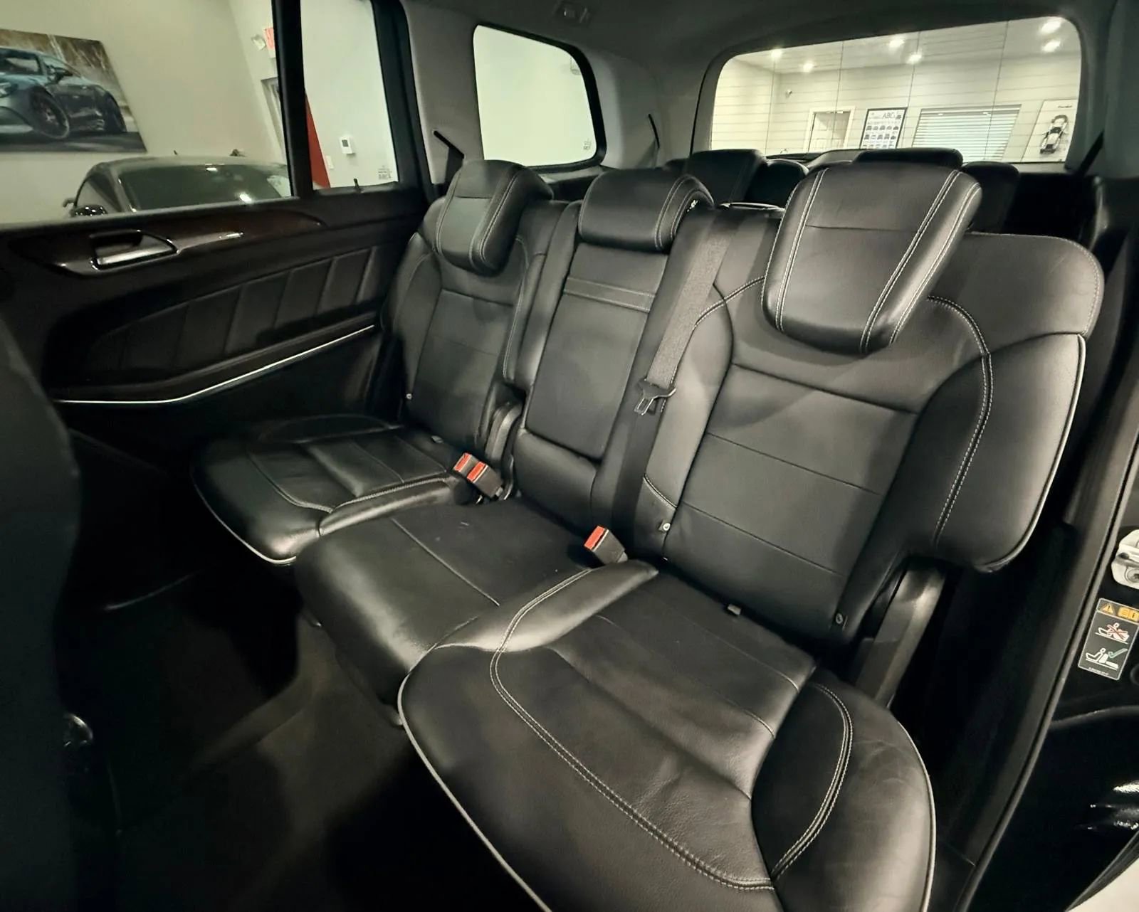 Used 2013 Mercedes-Benz GL 550 4MATIC image 13