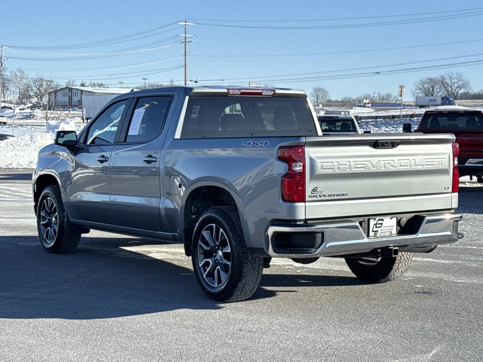 Used 2023 Chevrolet Silverado 1500 LT image 26