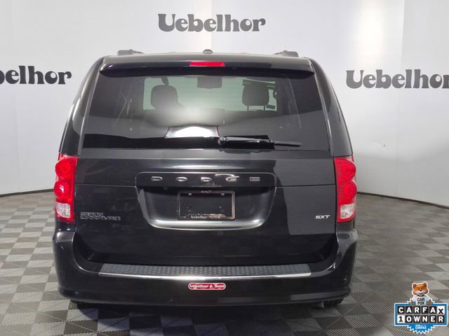 Used 2016 Dodge Grand Caravan SXT w/ UConnect Hands-Free Group image 6