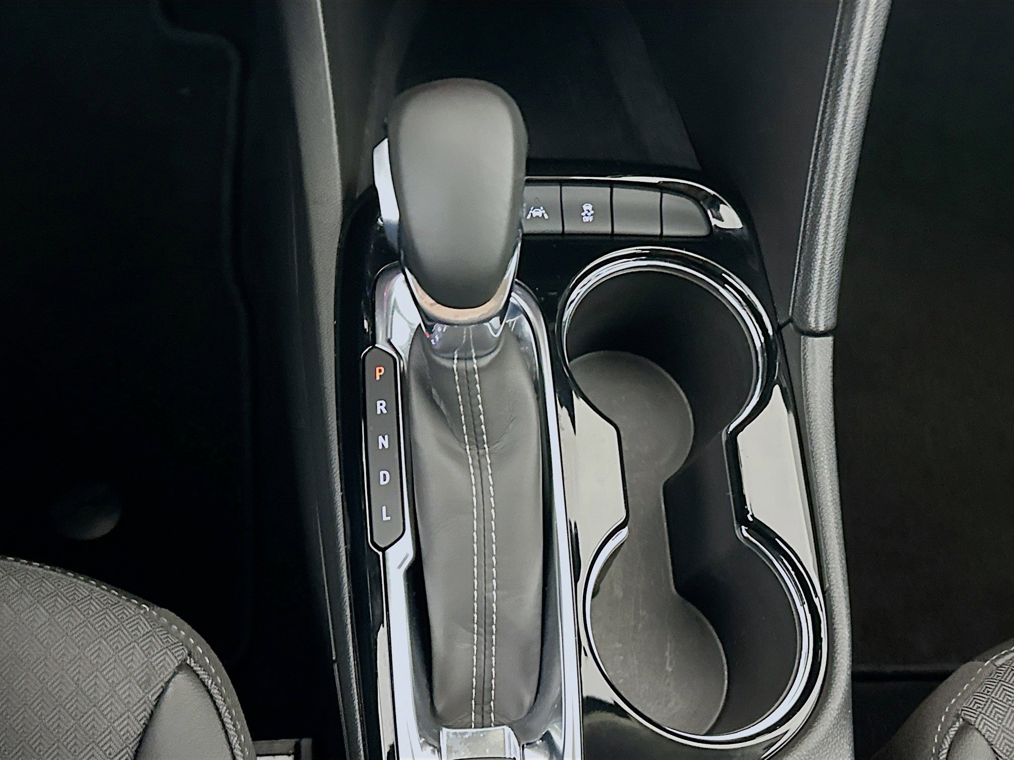 Used 2025 Buick Encore GX Preferred image 24