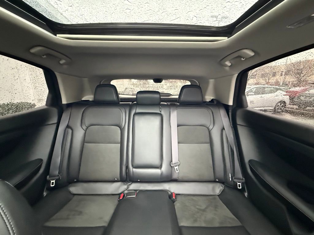 Certified 2023 Nissan Ariya AWD image 17