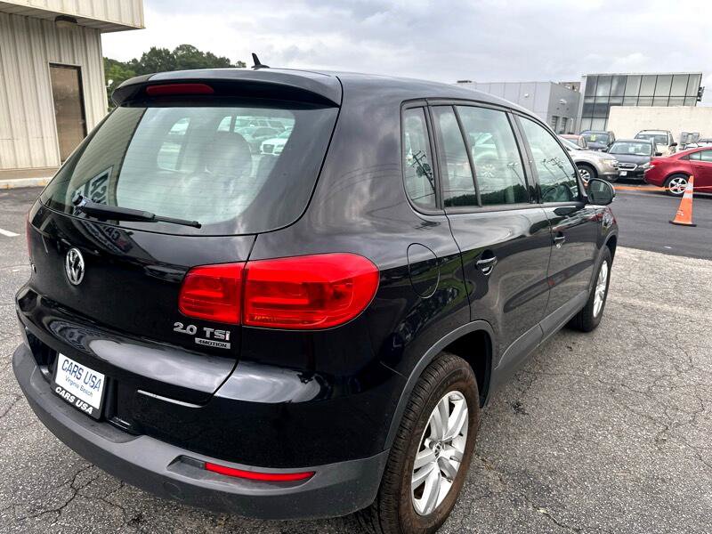 Used 2013 Volkswagen Tiguan S image 32