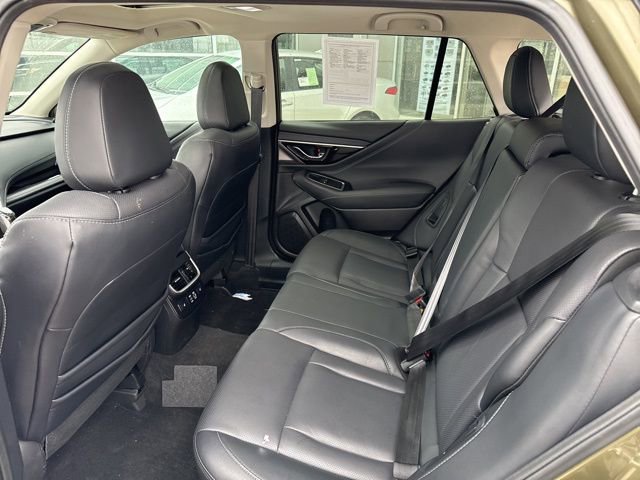 Used 2023 Subaru Outback Limited image 27