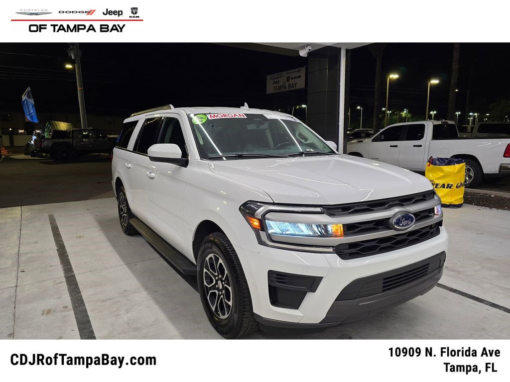Used 2024 Ford Expedition Max XLT RWD image 1