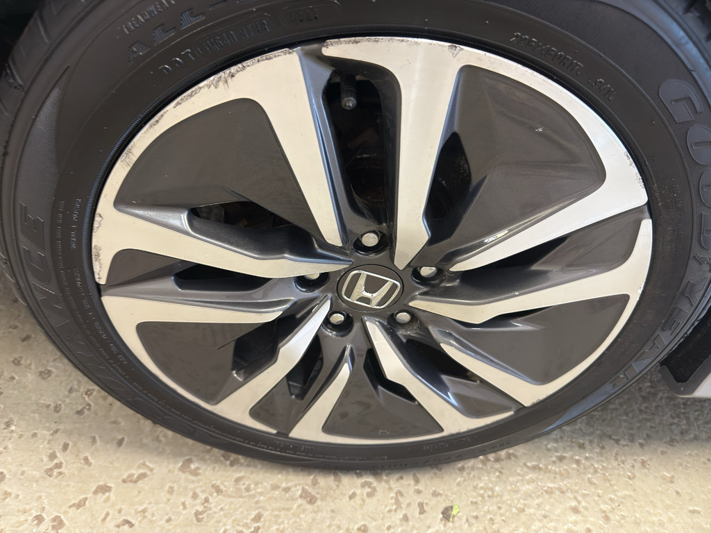 Used 2018 Honda Accord EX image 31